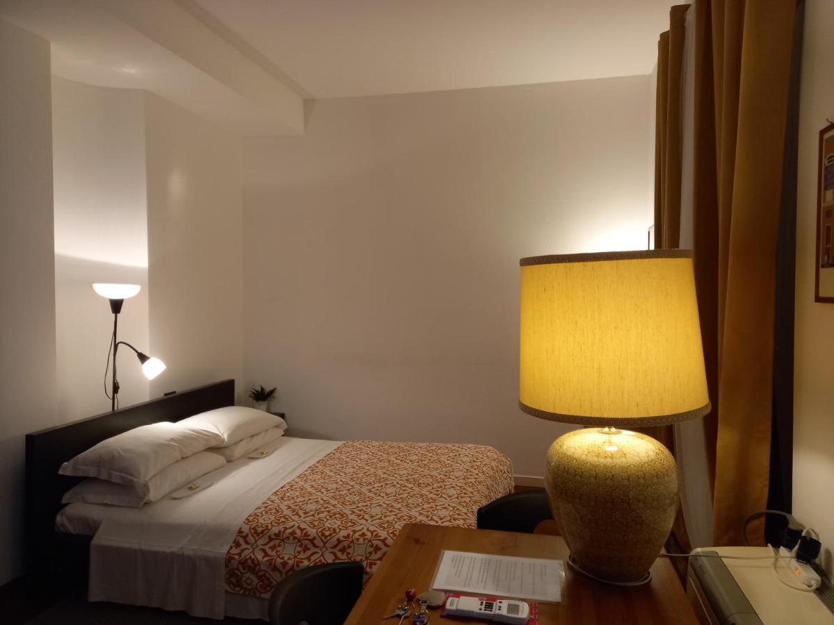 Corso Venezia 33 Milán Exterior foto